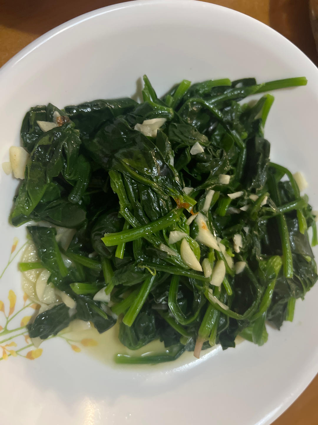 不涩口又嫩的清炒菠菜