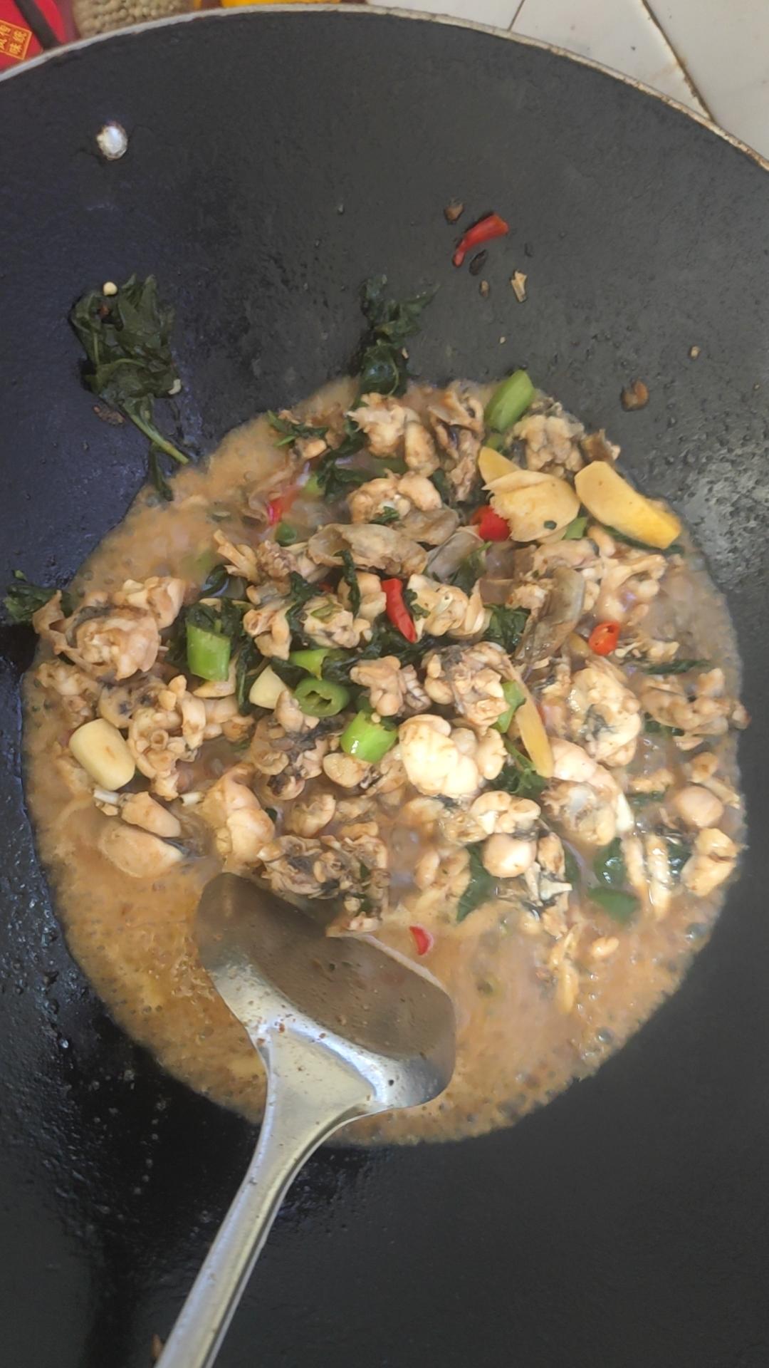 青椒紫苏牛蛙