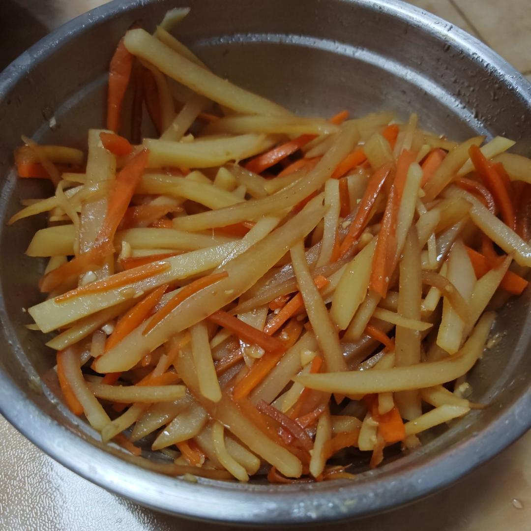 香辣开胃的凉拌土豆丝