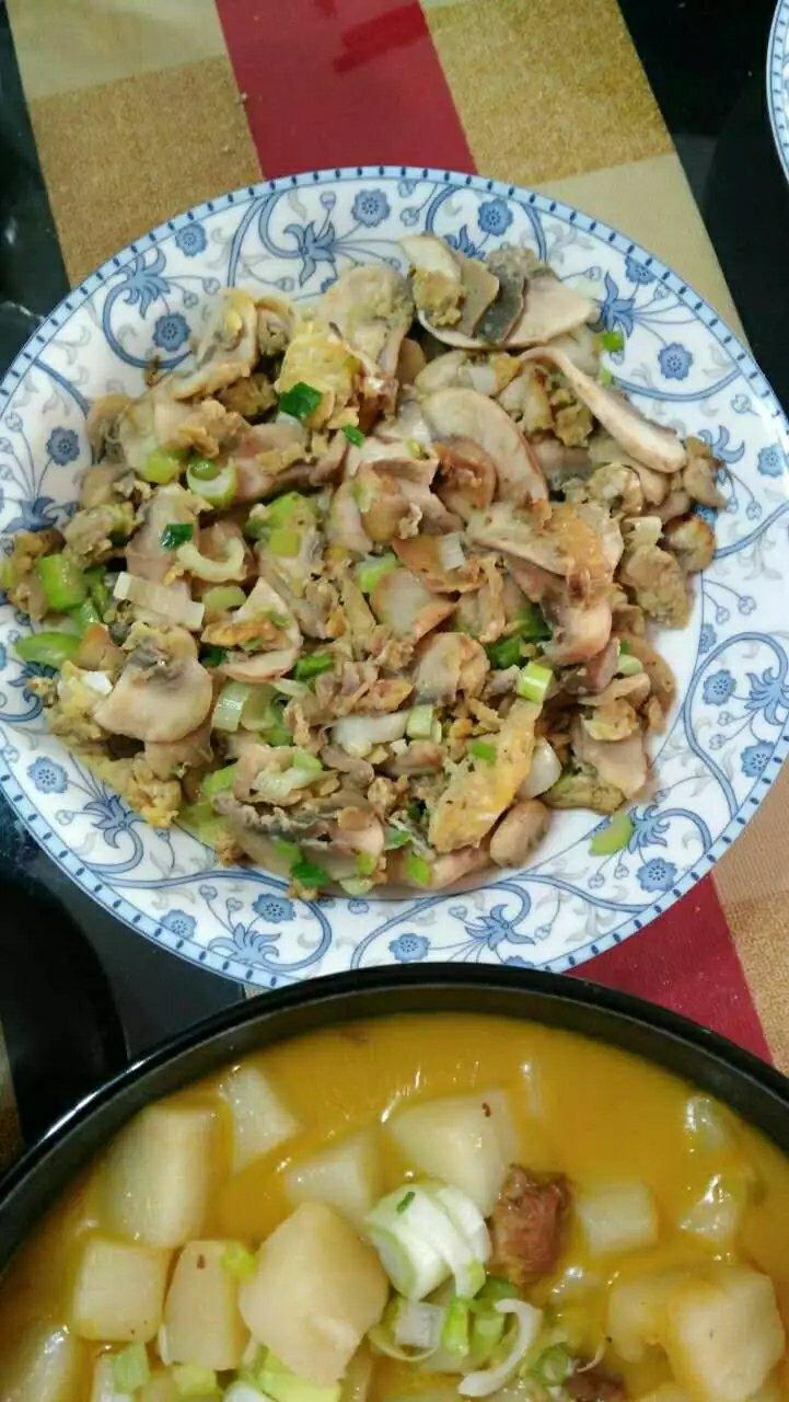 减肥食谱：口蘑炒鸡蛋