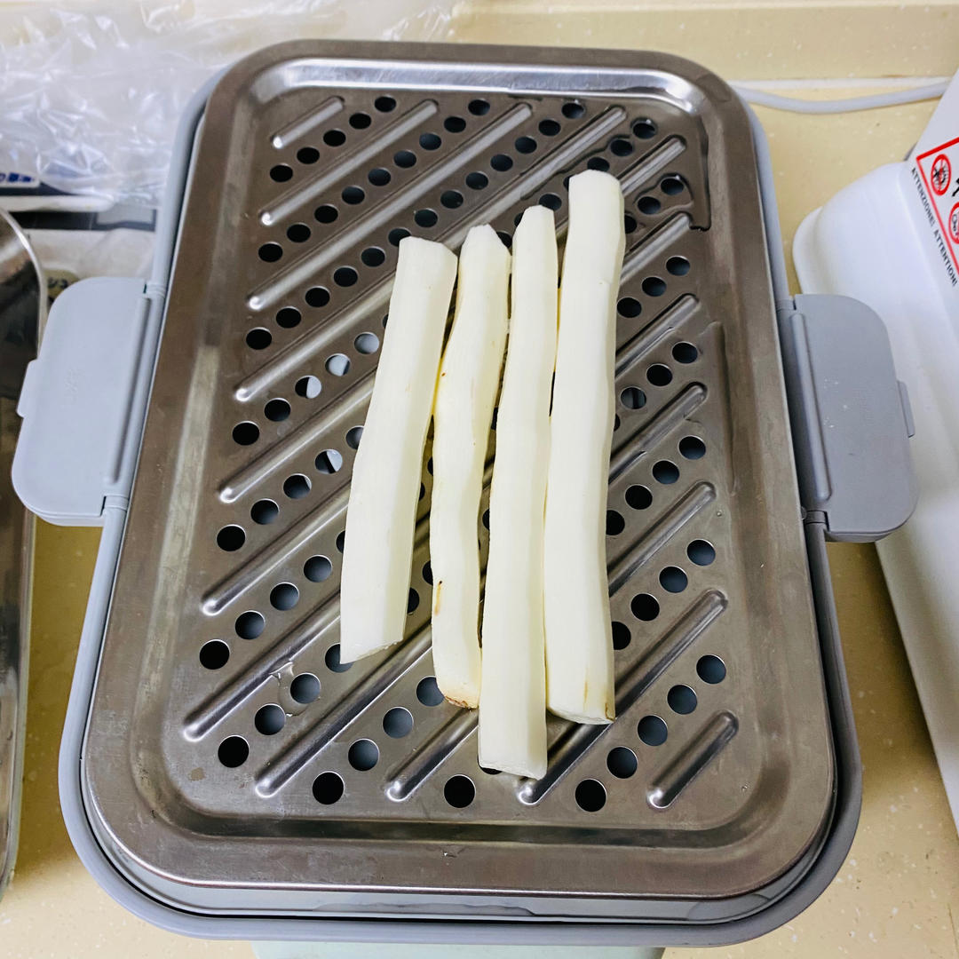 养胃山药燕麦粥【5-6月北鼎蒸炖锅食谱】