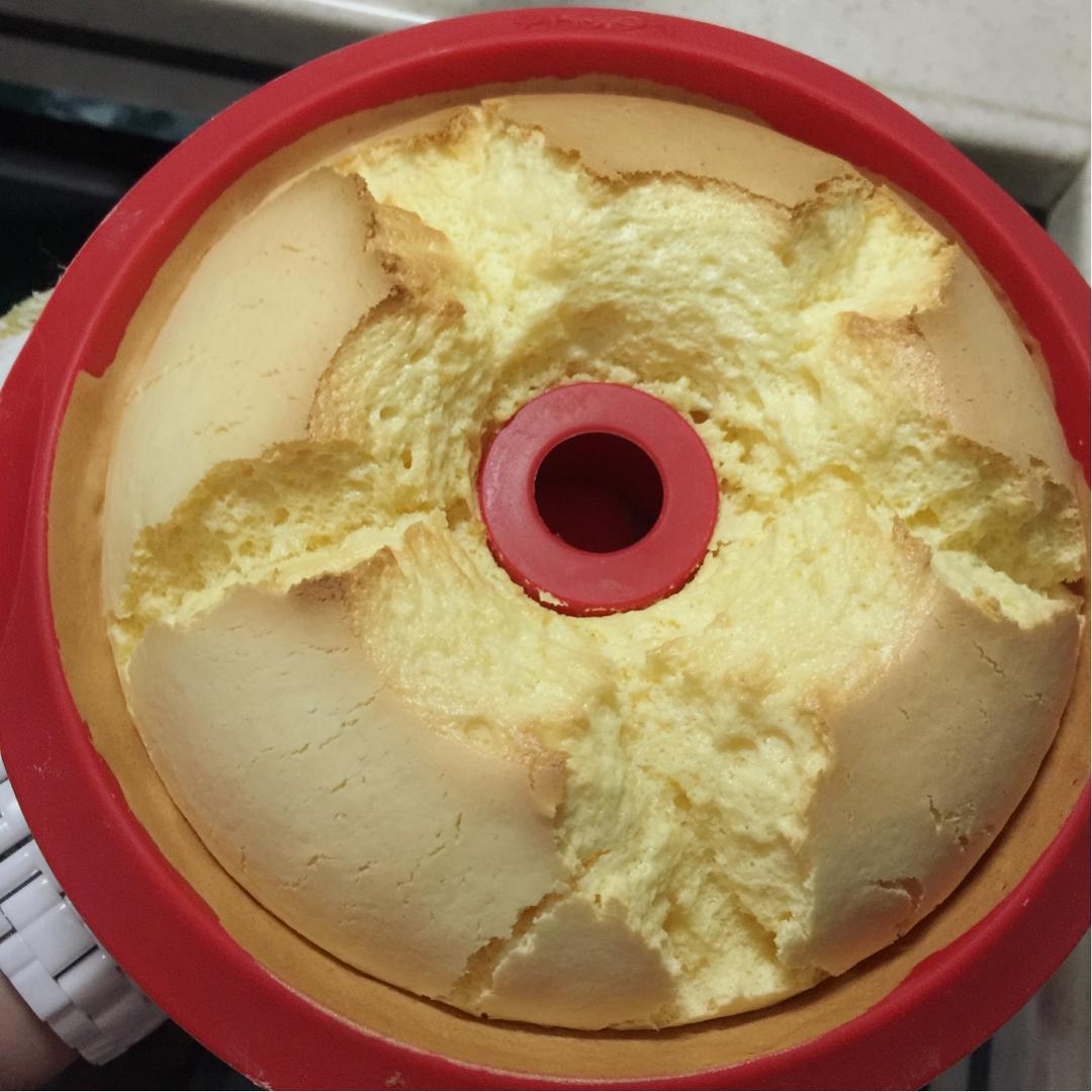 入口即化柠檬戚风~清爽美味