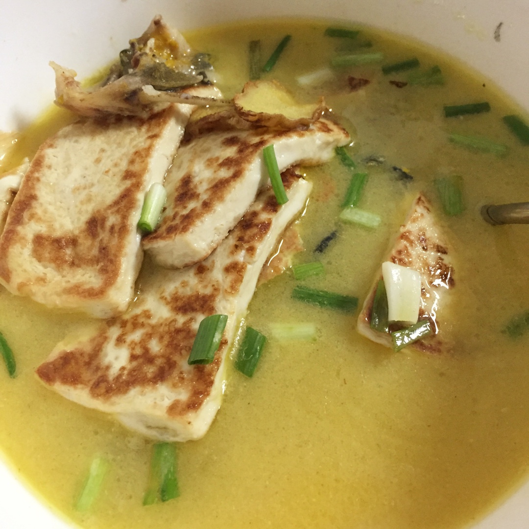 昂刺鱼豆腐汤