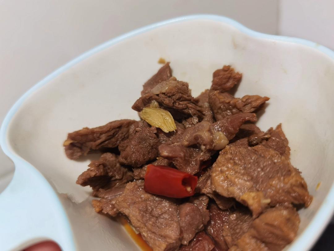 煮牛肉面的卤牛肉