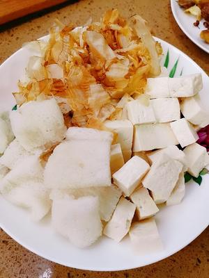 竹荪青瓜豆腐汤的做法 步骤1