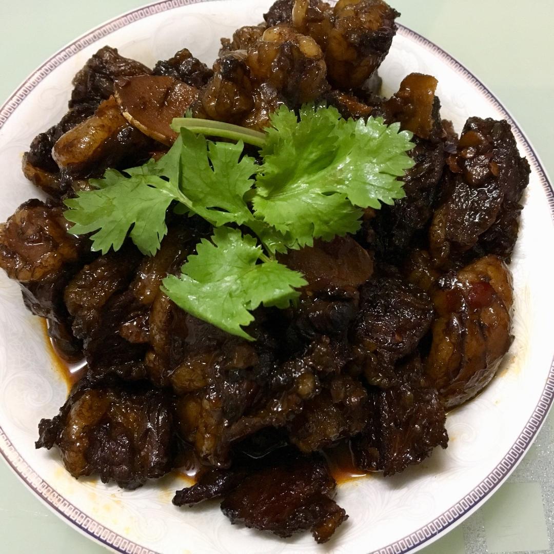 不焯水不放油的家常红烧肉