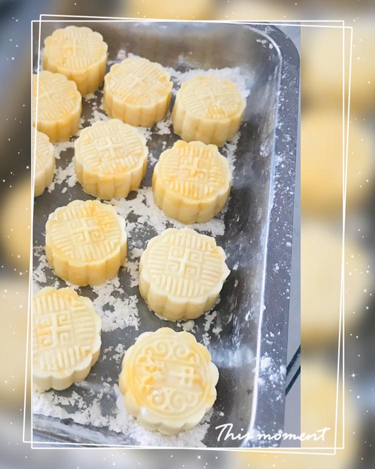 流心奶黄月饼（无吉士粉/转化糖浆版本）【曼食慢语】