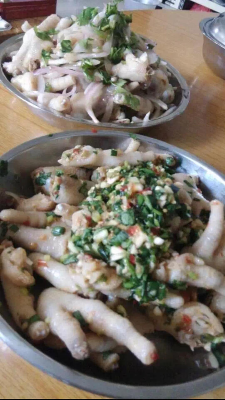 辣得过瘾的醒胃白云鸡爪
