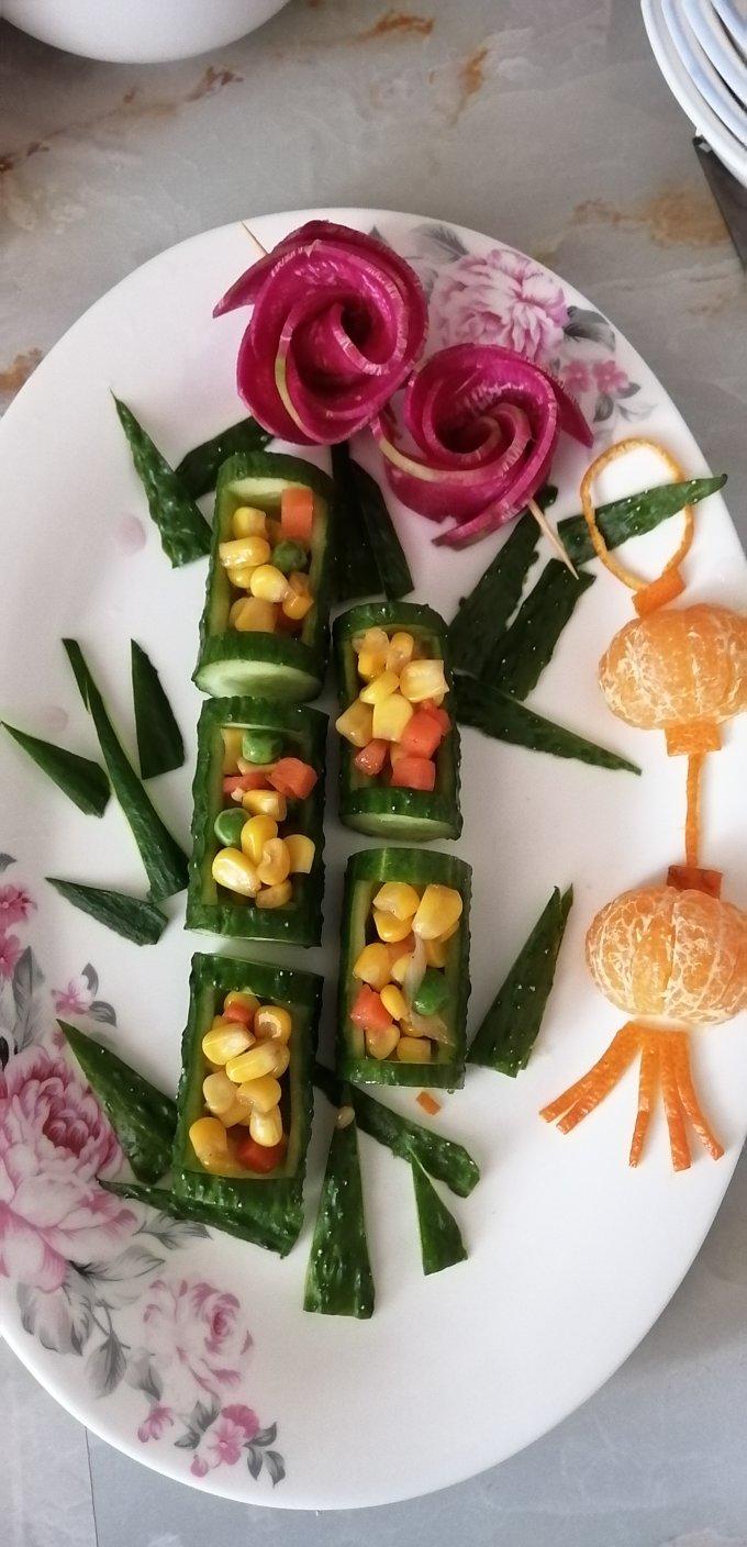 最美年夜饭-🎋翠竹报春节节高🥒（黄瓜玉米火腿鸡丁沙拉）