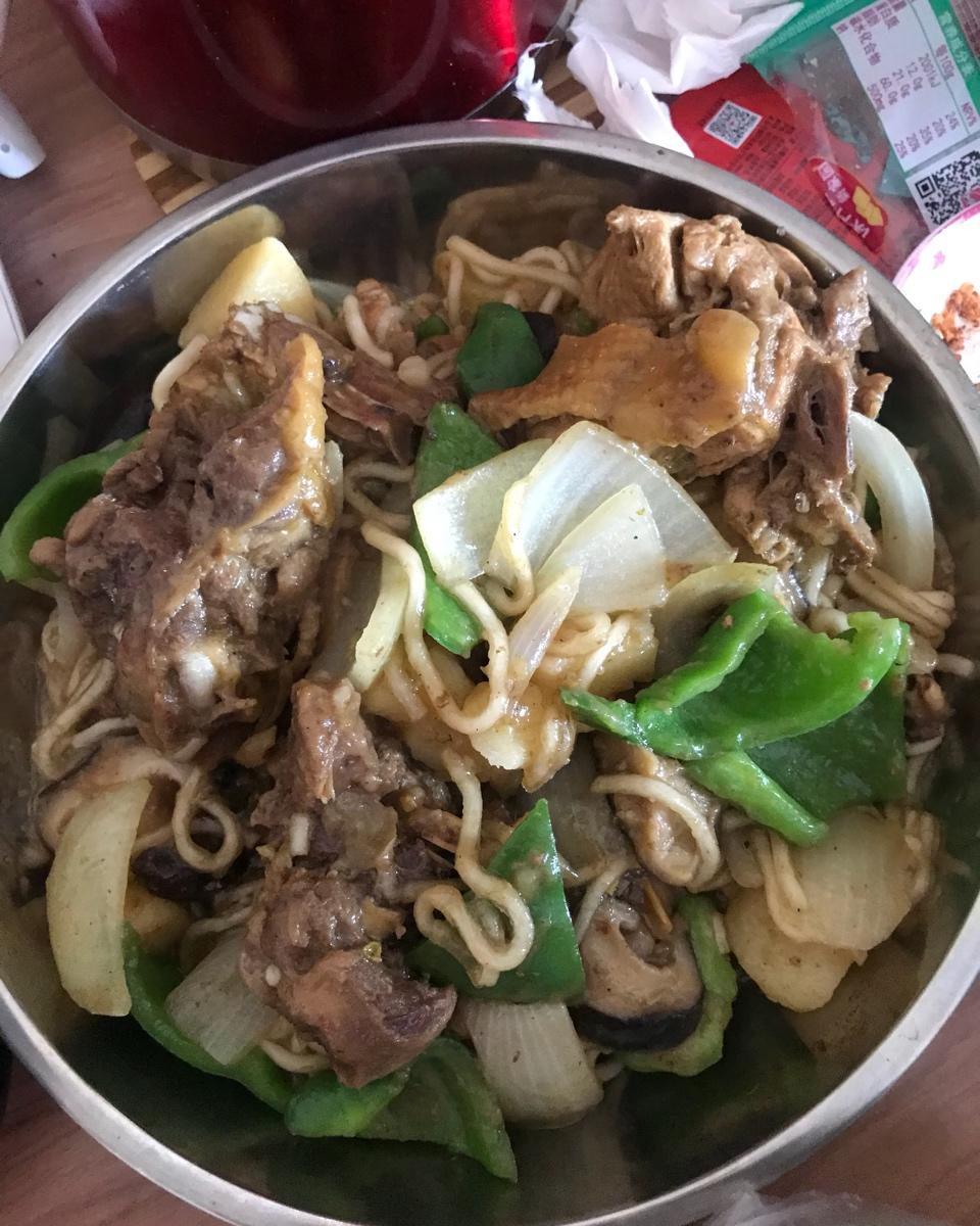 香菇菇鸡肉土豆