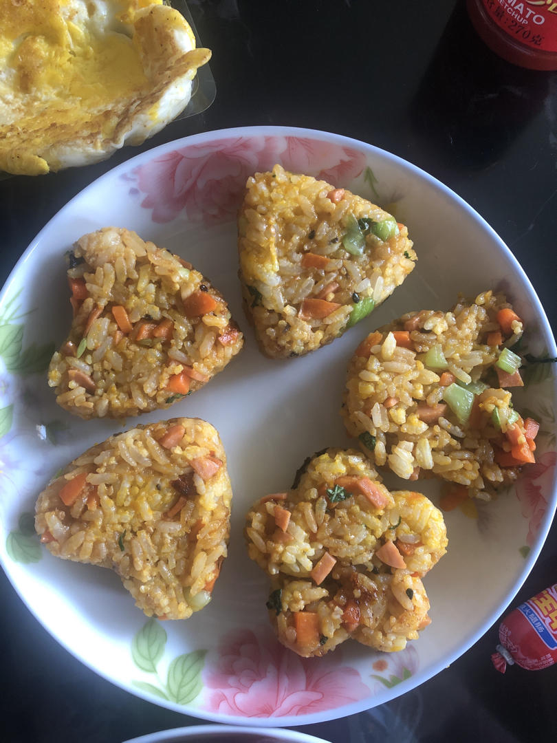 剩米饭这样做好吃好吃到转圈圈，自制日式海苔饭团