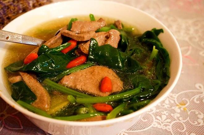 营养汤---菠菜猪肝汤的做法