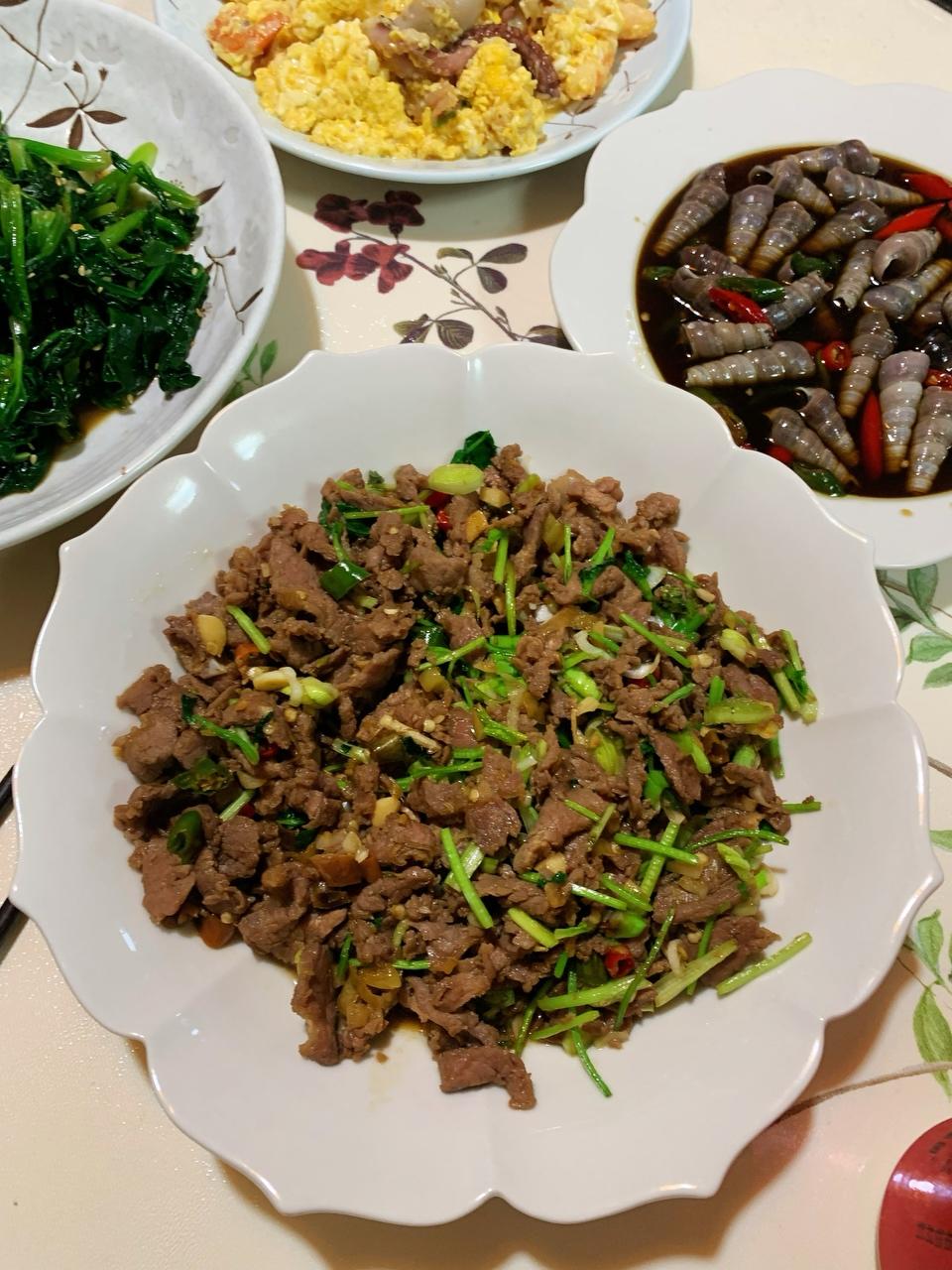 下饭神器~小炒黄牛肉的做法 步骤5