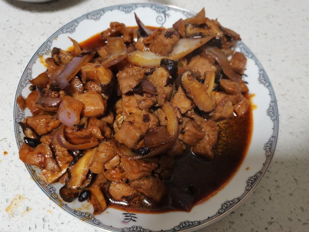香菇鸡腿肉