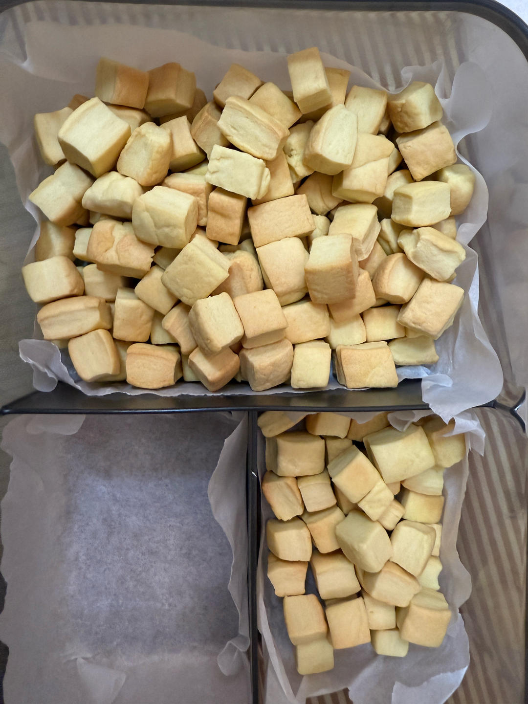 小石头饼干。