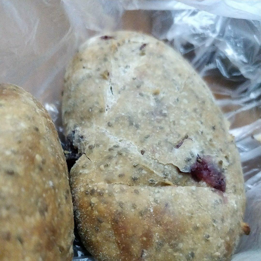 天然酵种亚麻籽蜂蜜软欧