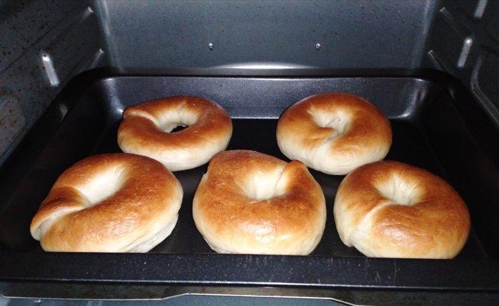 《Tinrry+》贝果三明治