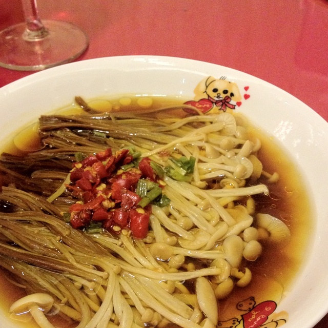 剁椒蒸金针菇