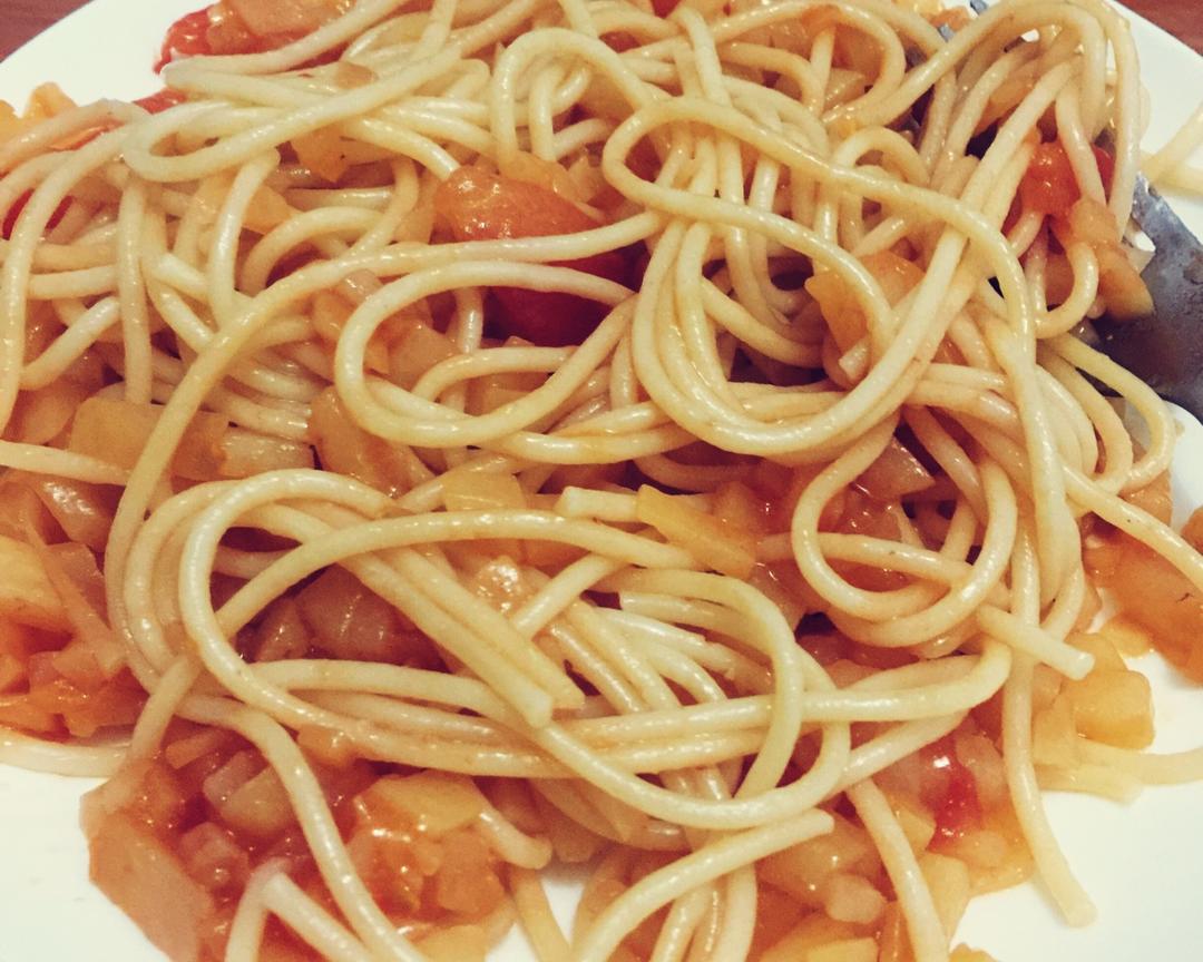 土豆西红柿意大利面的做法