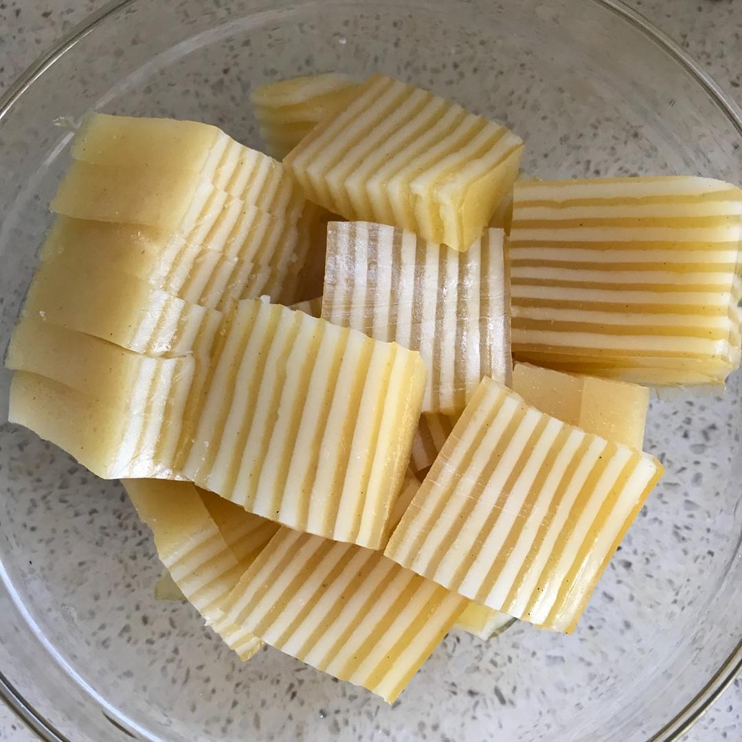 百香果椰浆千层糕