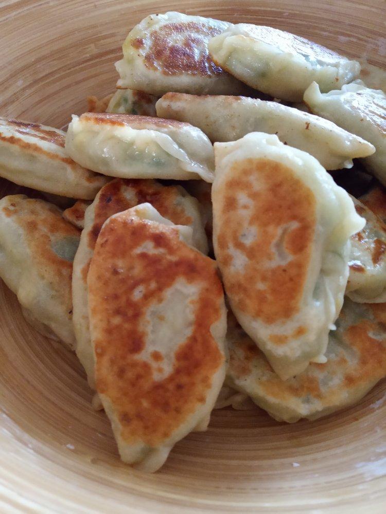 韭菜盒子（超好吃）