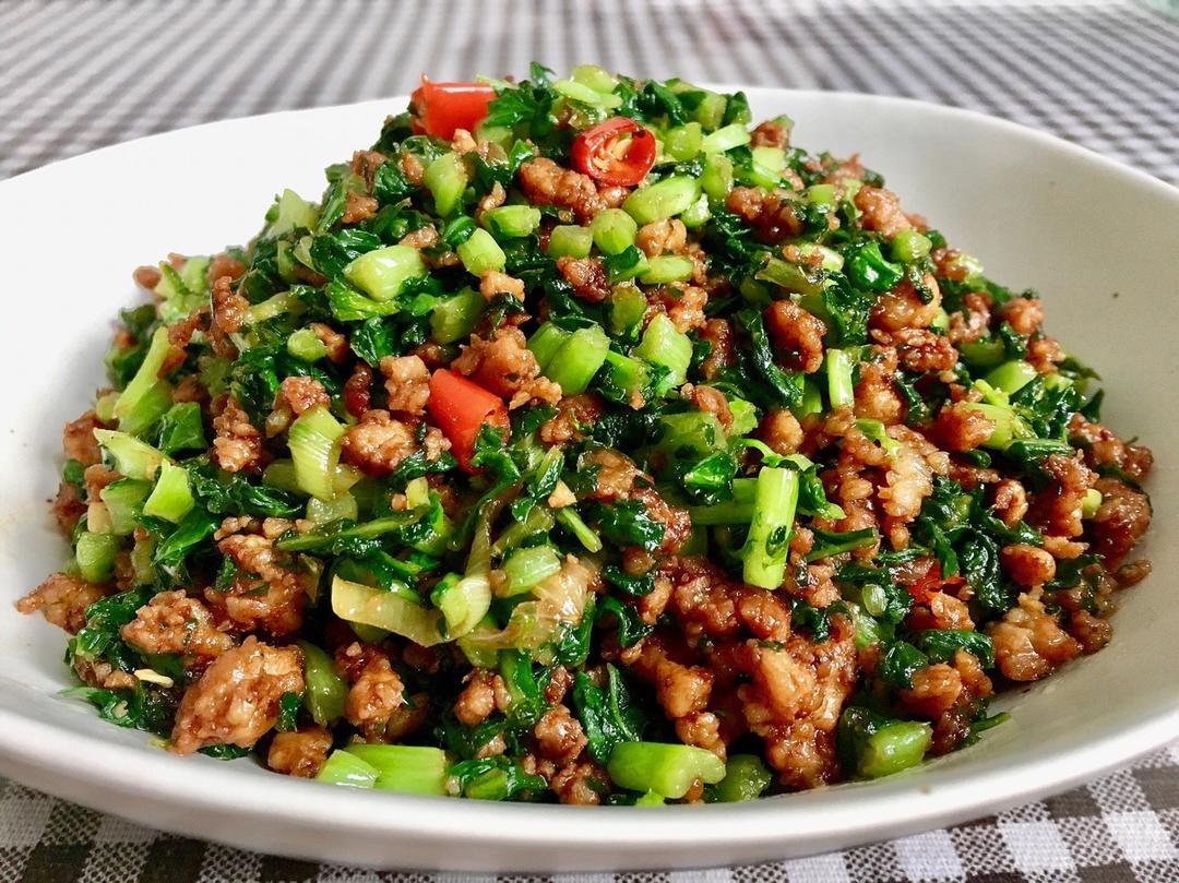 小裙子29做的肉末雪里红