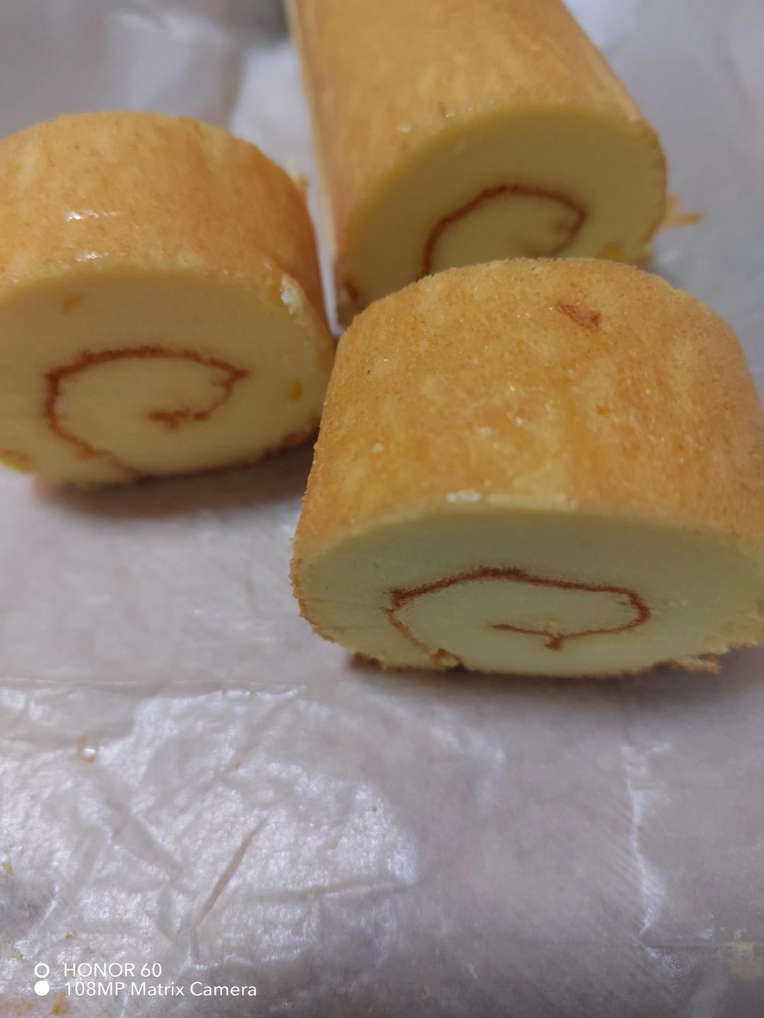 蛋糕卷这样做‼️不掉皮不开裂（小视频食谱）