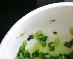 快找不到的时令家常菜【爆腌青菜炒毛豆】的做法 步骤4