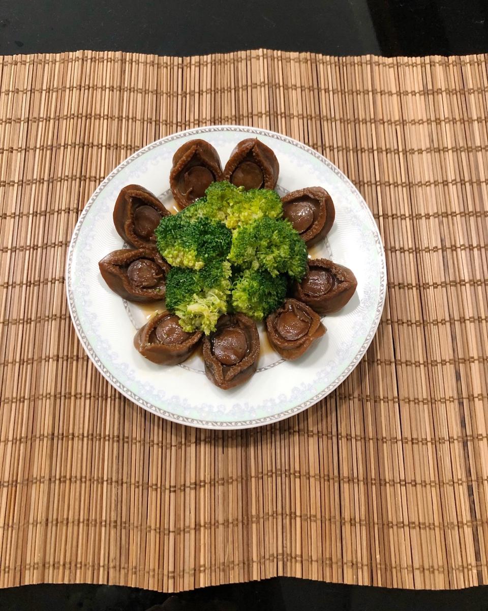 鲍汁扣干鲍