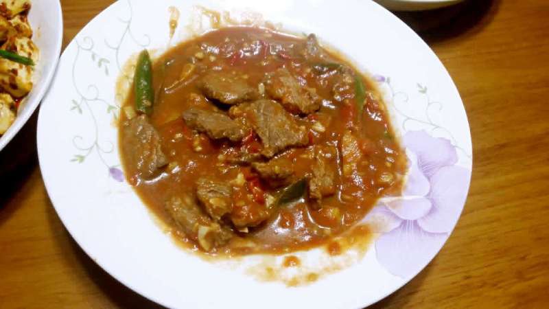 番茄炖牛肉