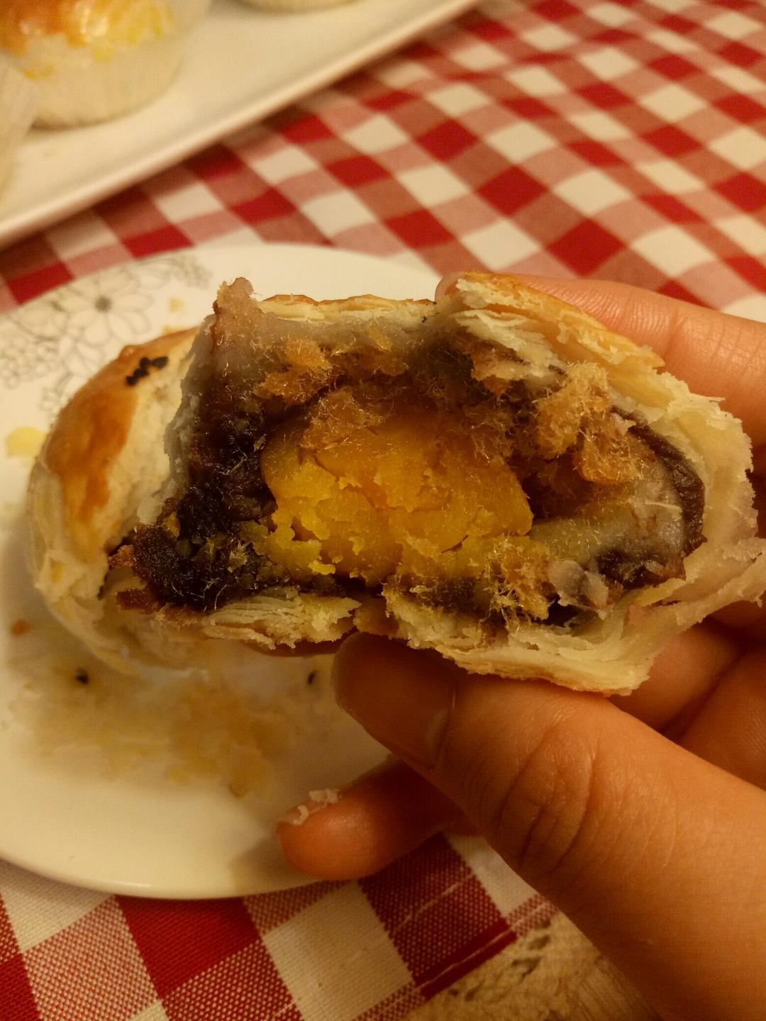 ㊙️网红麻薯肉松蛋黄酥🔥，好吃到爆‼️