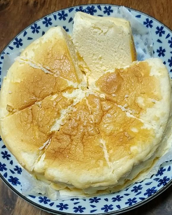 轻乳酪芝士蛋糕♥（手把手的教程哟～）