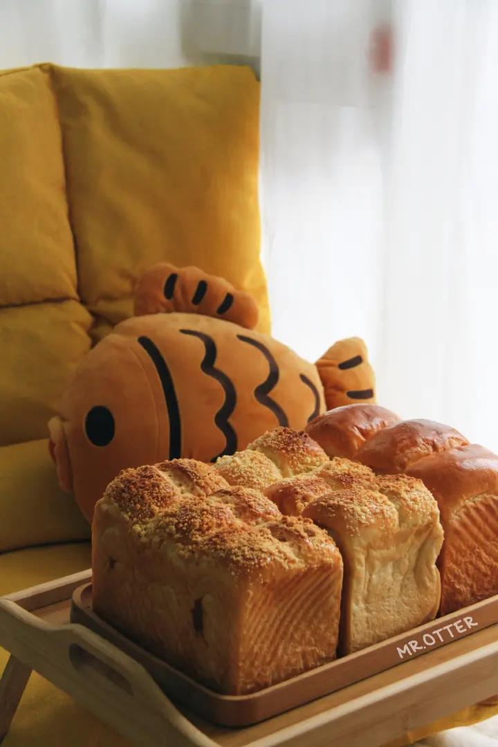 波兰种基础面团，焦糖奶酥绵吐司