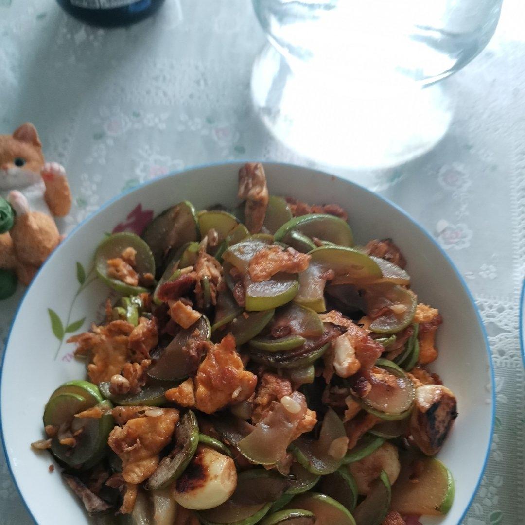 西葫芦炒鸡蛋(从不修图，拒绝夸张)