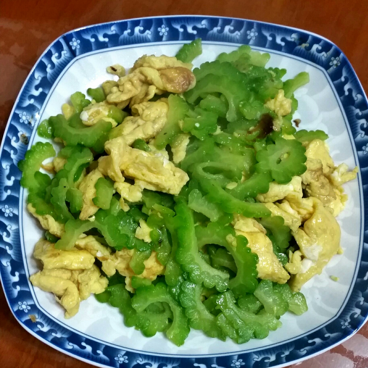苦瓜炒蛋