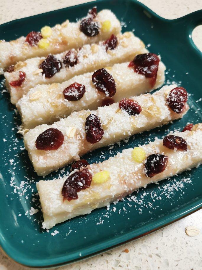 奶香浓郁❗️酸酸甜甜蔓越莓椰蓉糯米糕❗️
