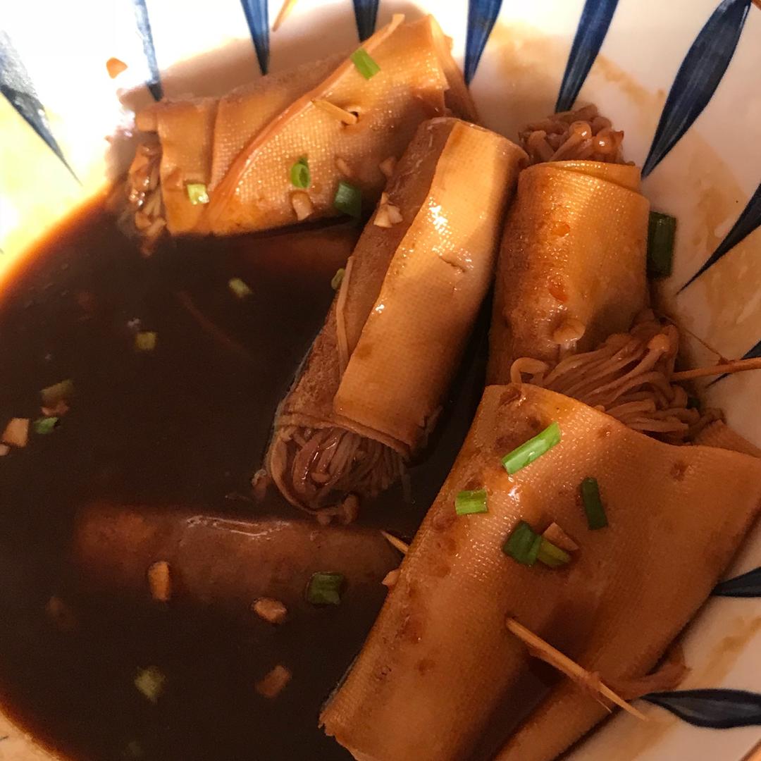 金针菇豆皮卷