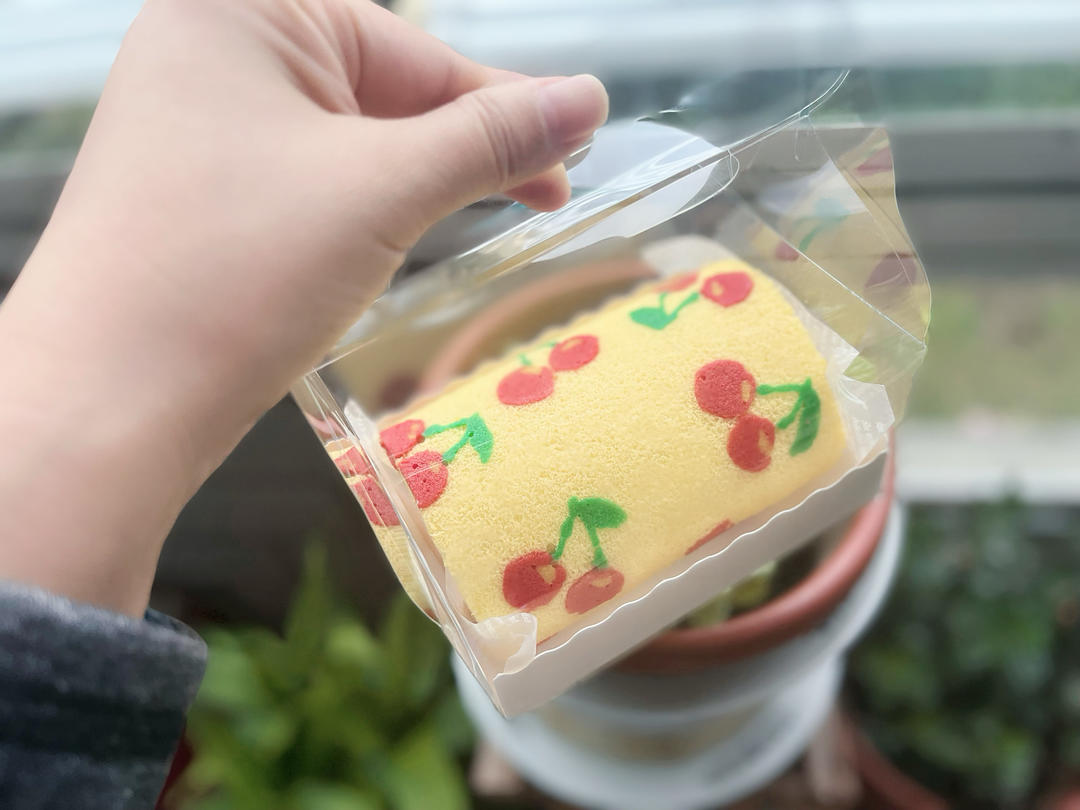 樱桃蛋糕卷|劣狐狐烘焙