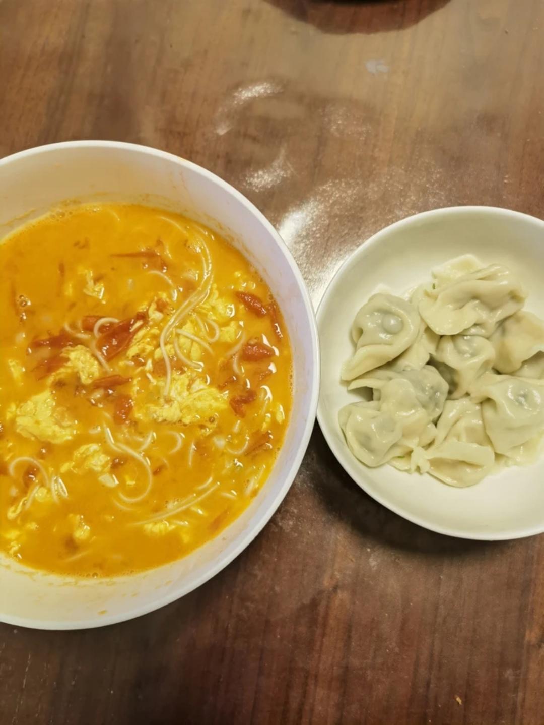 恨不得抱着锅舔的番茄鸡蛋面