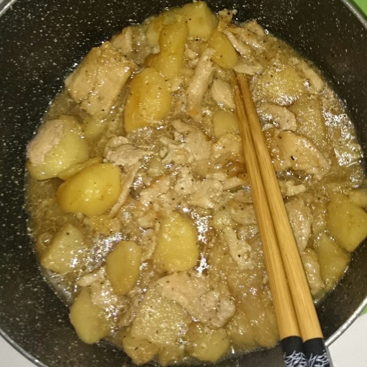 日式马铃薯烧肉