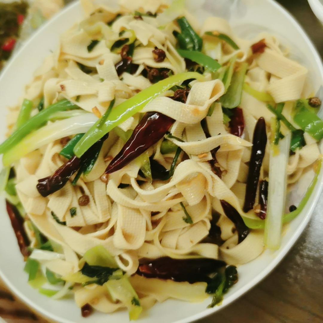 呛拌干豆腐