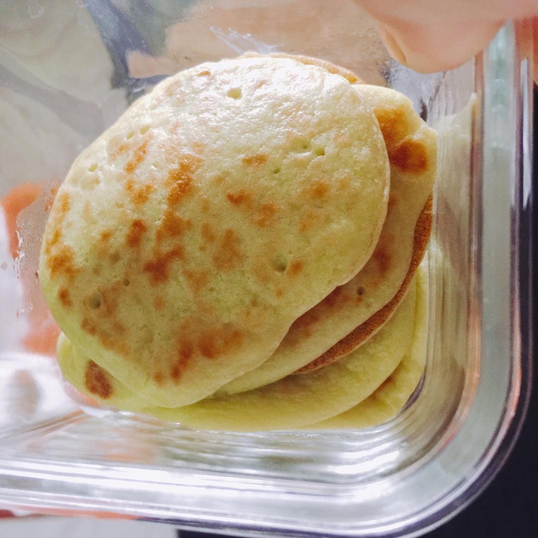宝宝辅食黄瓜鸡蛋饼，没牙也可以吃哦