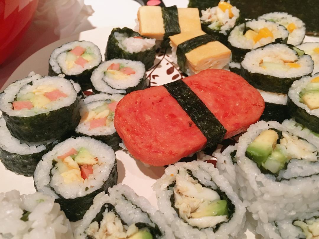 Spam Sushi Masubi 午餐肉甜蛋寿司 by あっ、 妄想グルメだ!