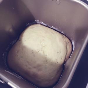 红枣碎重油蛋糕（面包机版）的做法 步骤1