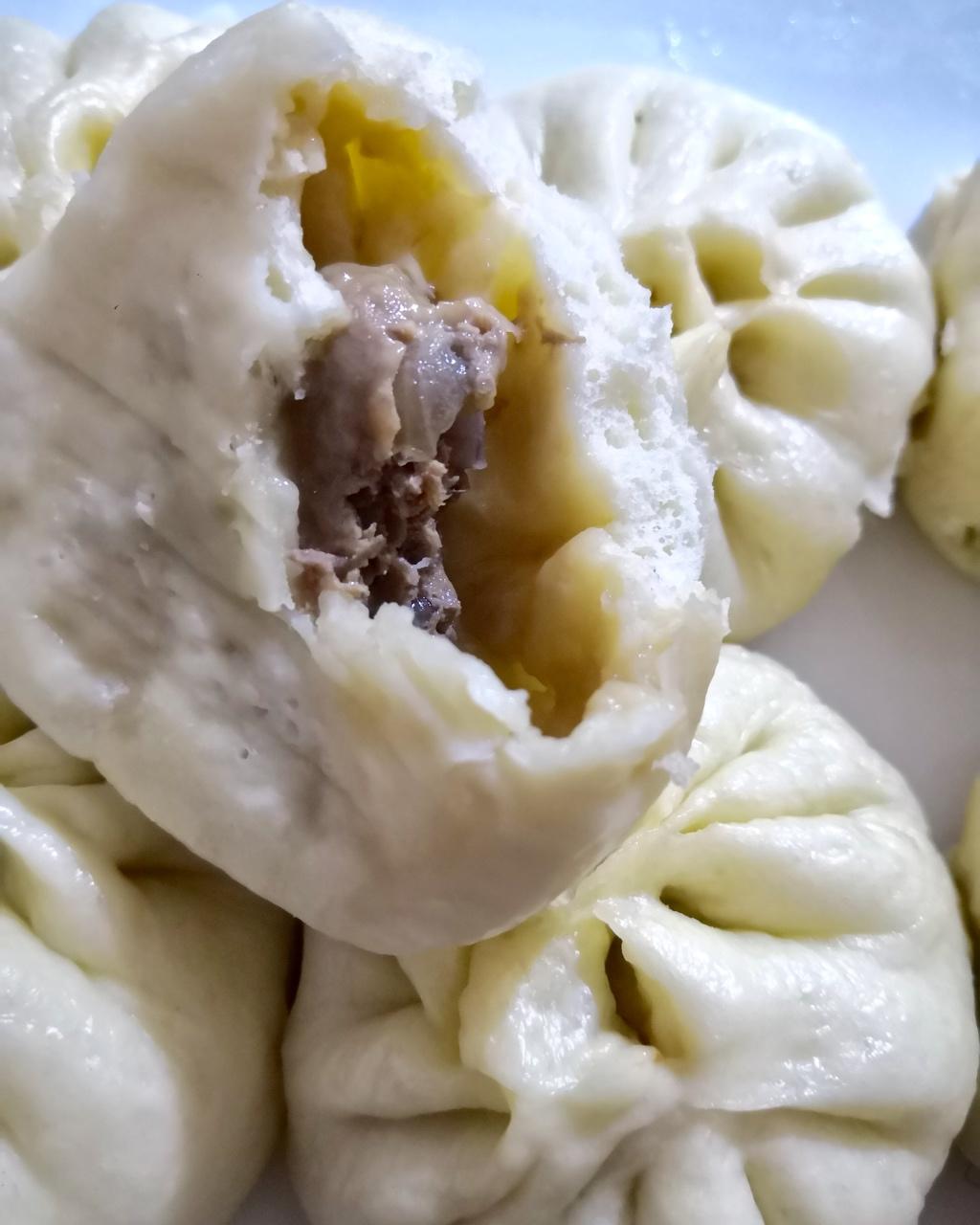 鲜美多汁的洋葱牛肉包子