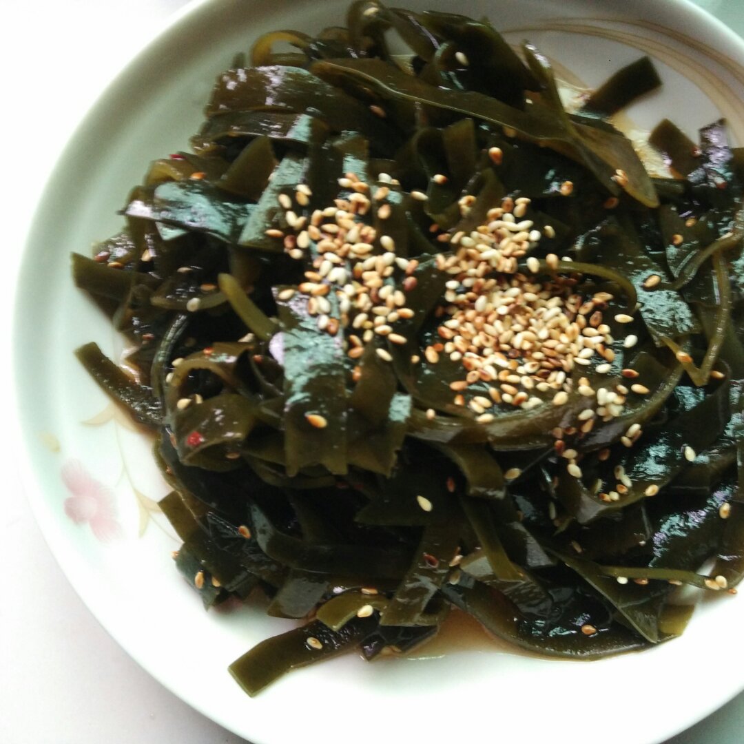 凉拌芝麻海带