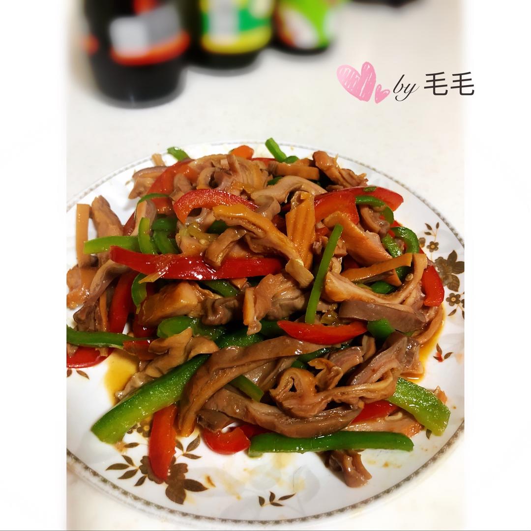 双椒炒牛肚丝