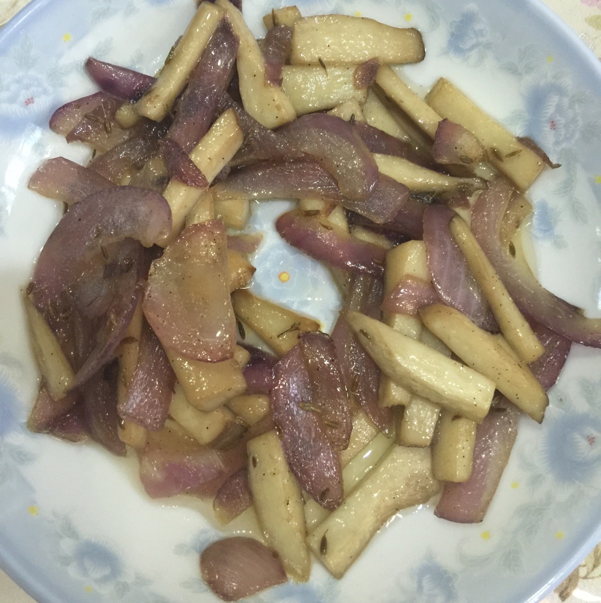 洋葱遇到杏鲍菇