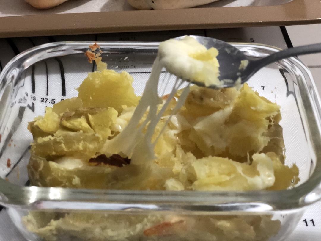 奶香芝士焗红薯