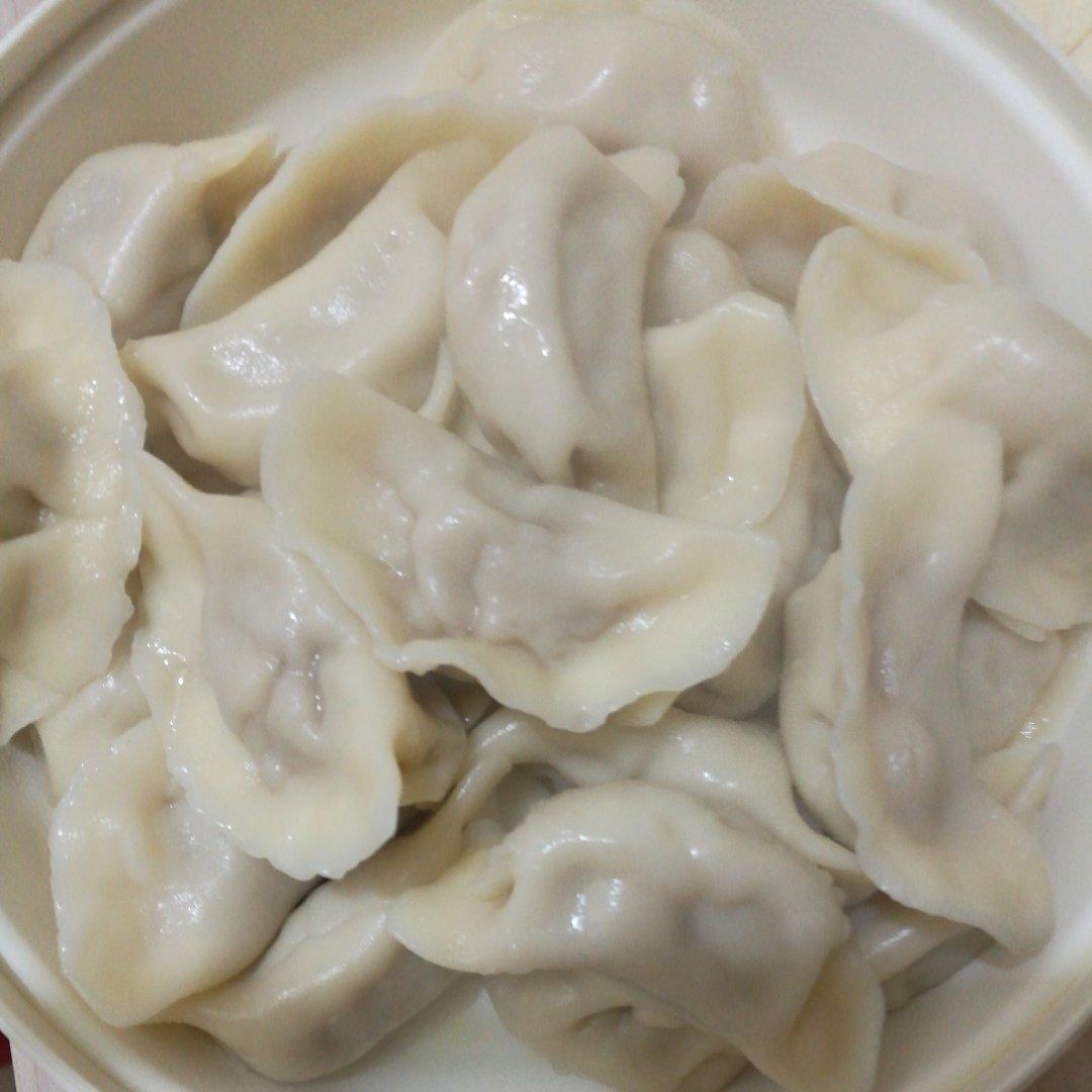 煮速冻饺子不破的小妙招